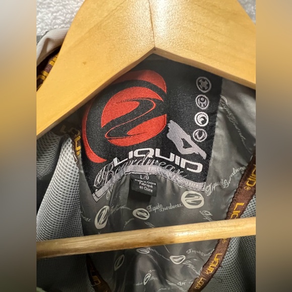 Boys Size Large ‘LIQUID’ jacket - Picture 6 of 7